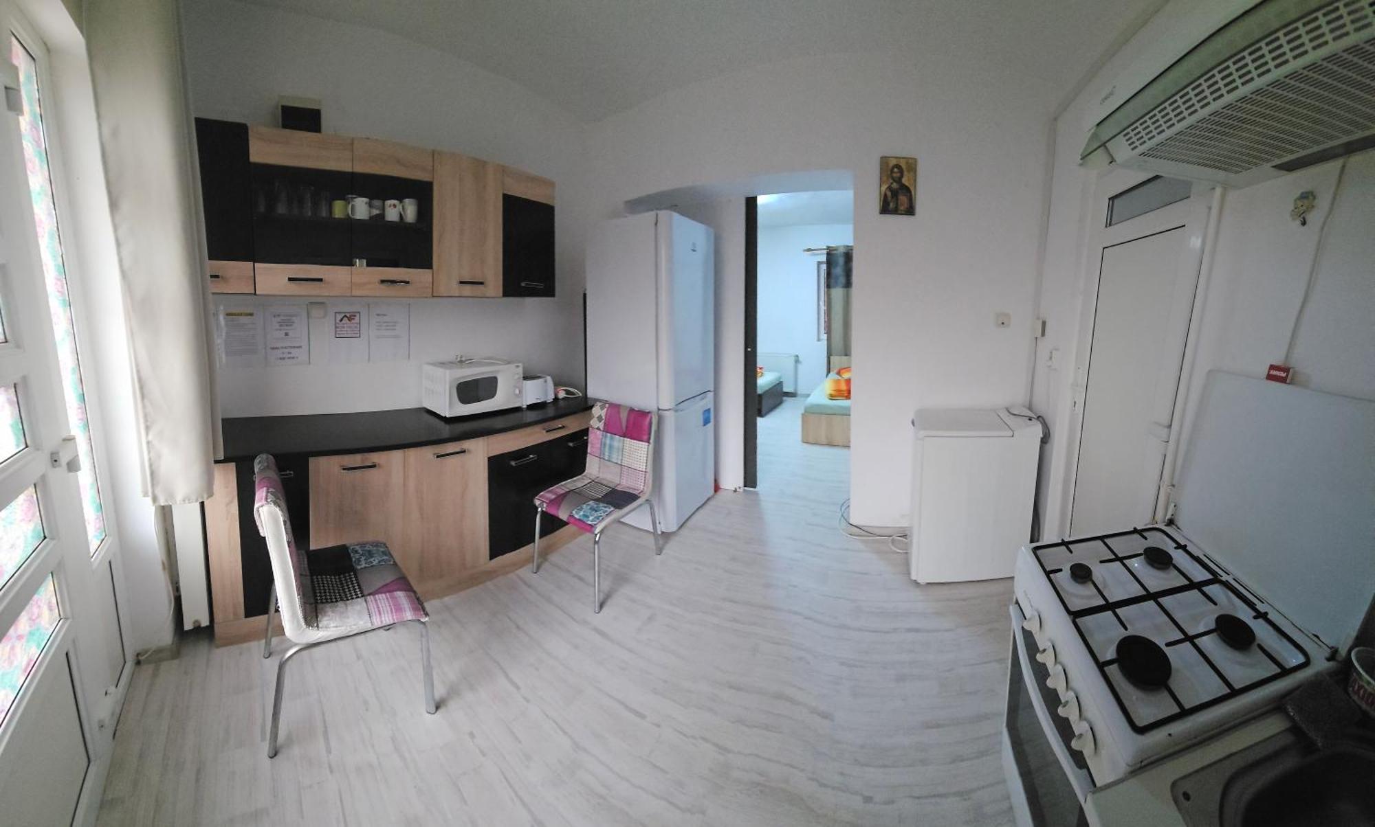 Casa Ana Apartment คลูจ-นาโปกา ภายนอก รูปภาพ